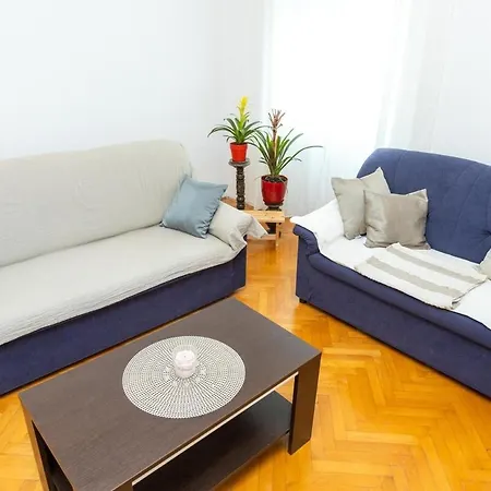 Dokoza In Old Town * Zadar